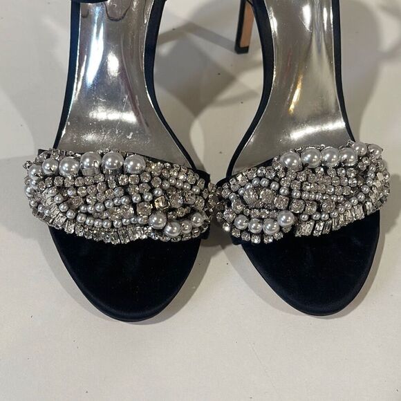 Badgley Mischka Black Sandals Size 8.5 - Picture 9 of 14